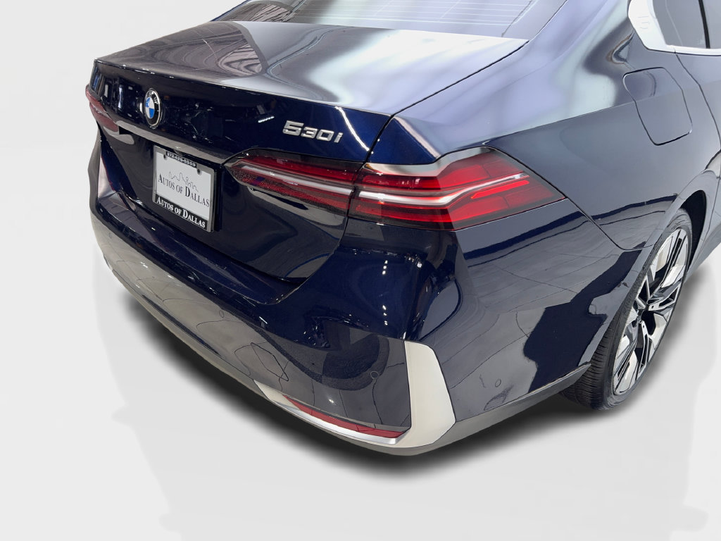 Used 2024 BMW 530i w/ Executive Package RWD image 20