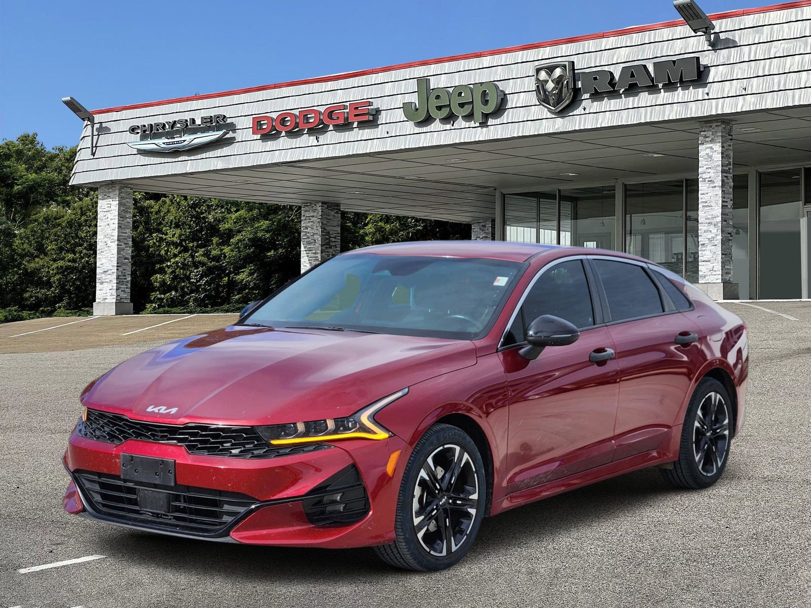 Used 2024 Kia K5 GT-Line w/ GT-Line Premium Package image 2