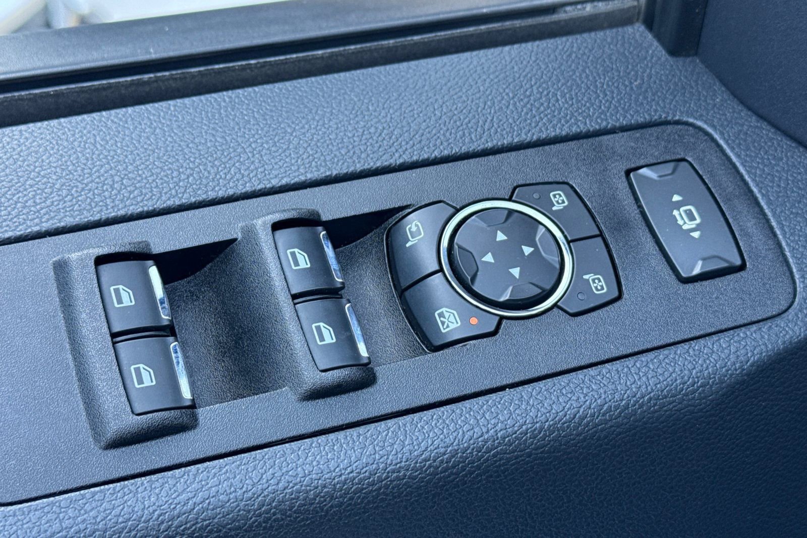 Used 2022 Ford F250 Lariat w/ Lariat Value Package image 13