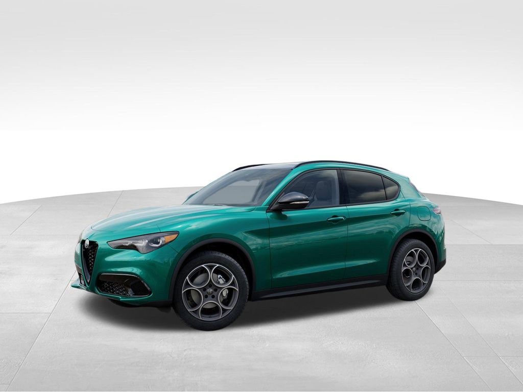 New 2025 Alfa Romeo Stelvio Sprint w/ Convenience Package AWD/4WD image 2