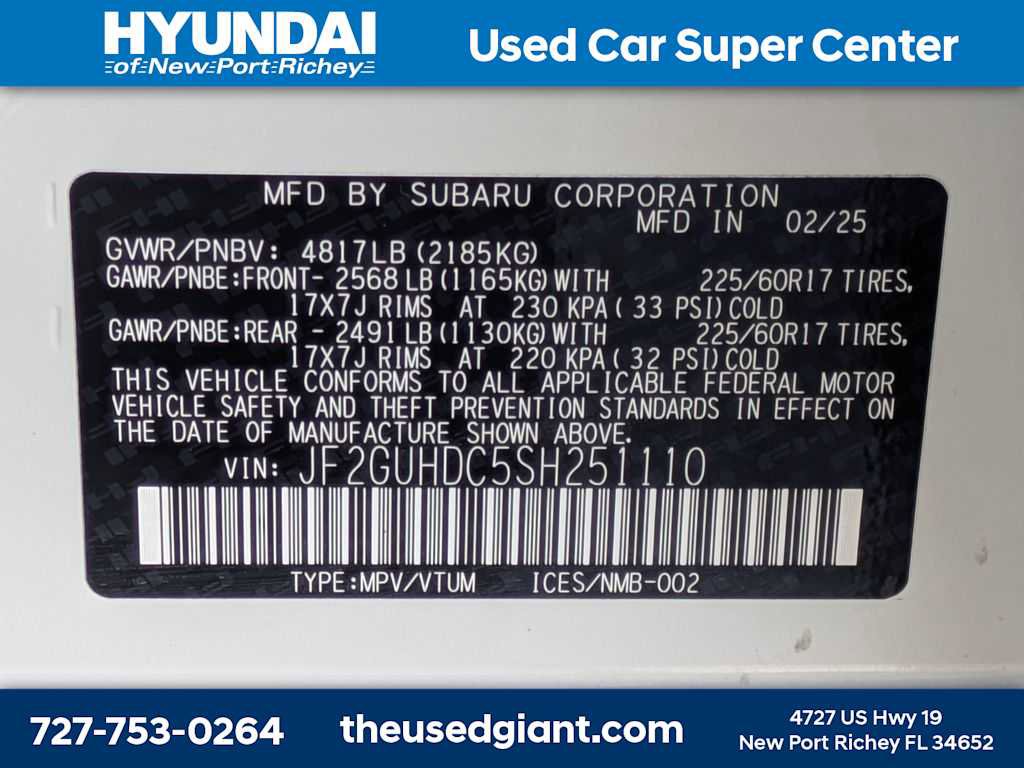 Used 2025 Subaru Crosstrek 2.0i Premium image 40