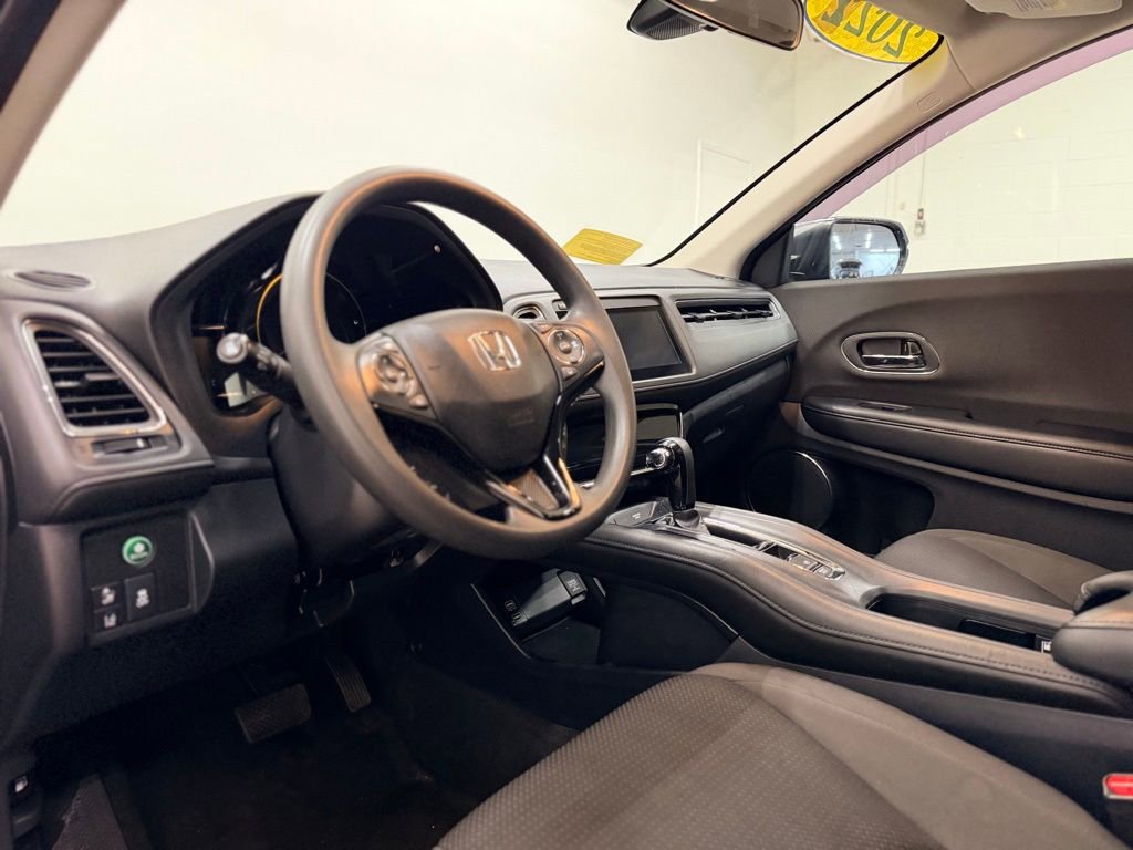 Used 2022 Honda HR-V EX image 12