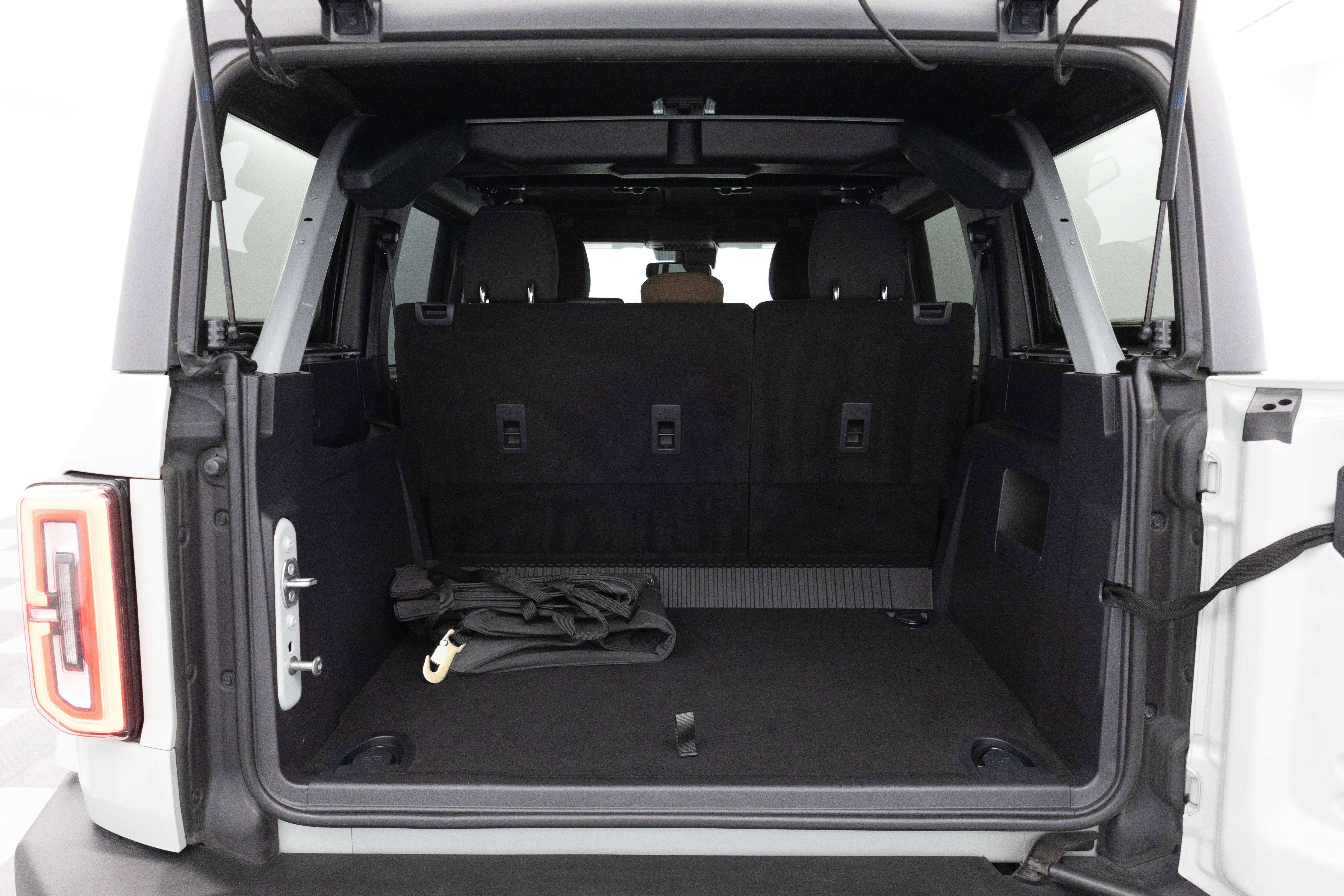 Used 2022 Ford Bronco Outer Banks image 11