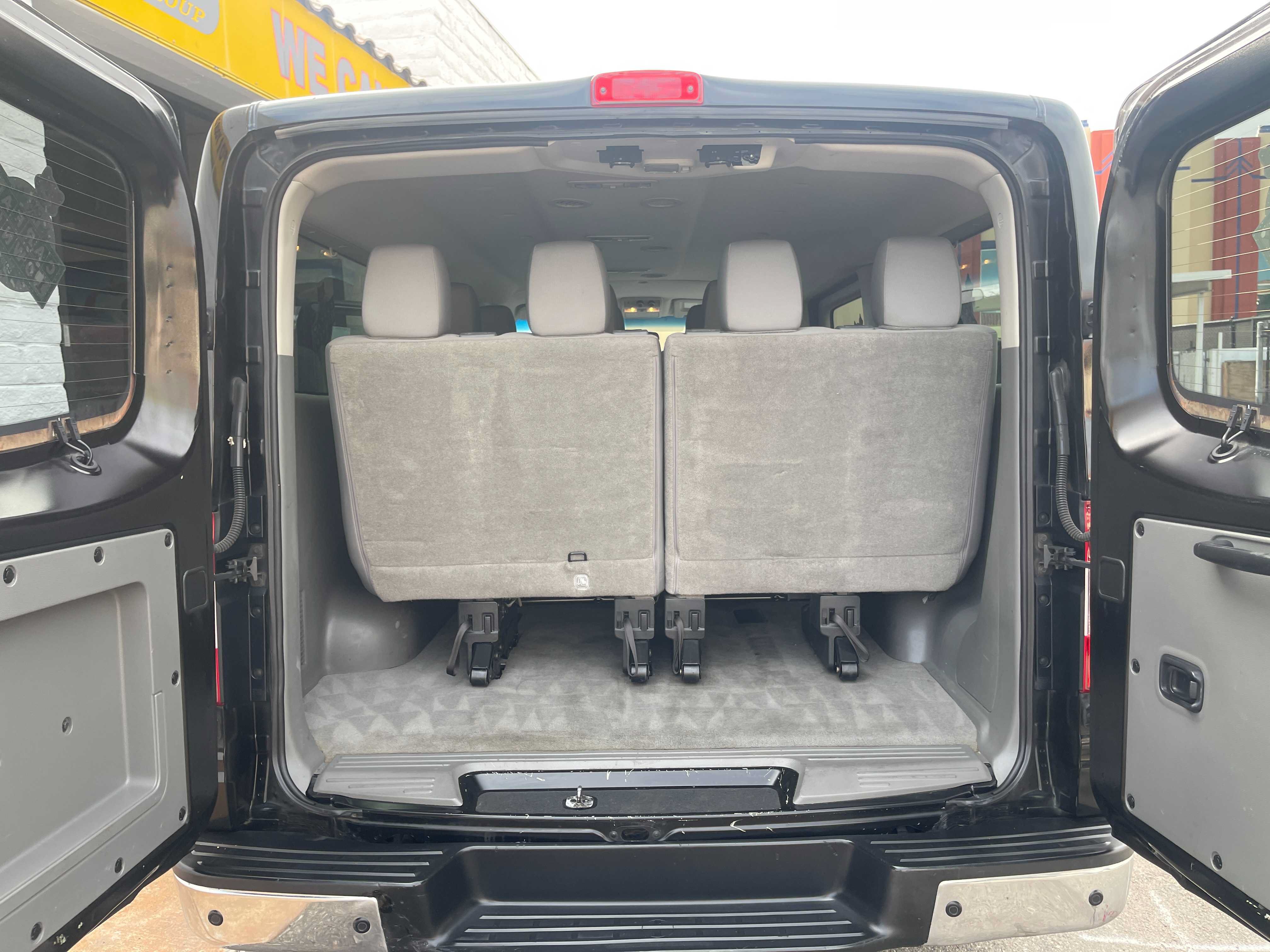 Used 2018 Nissan NV 3500 SV w/ Navigation Package RWD image 10