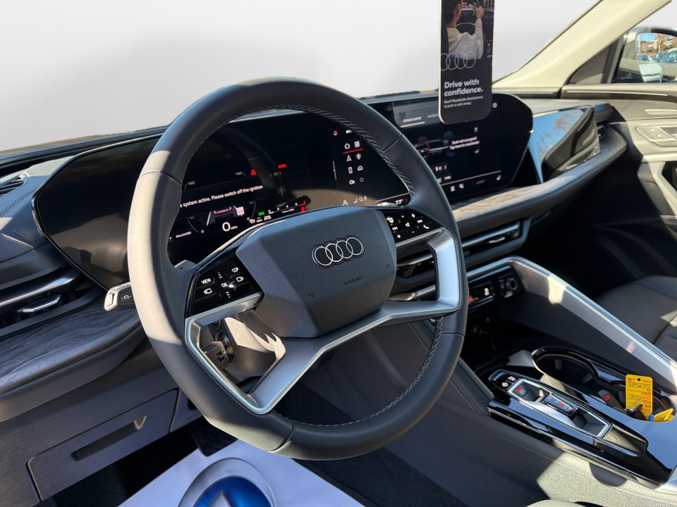 New 2025 Audi Q5 Premium Plus image 10