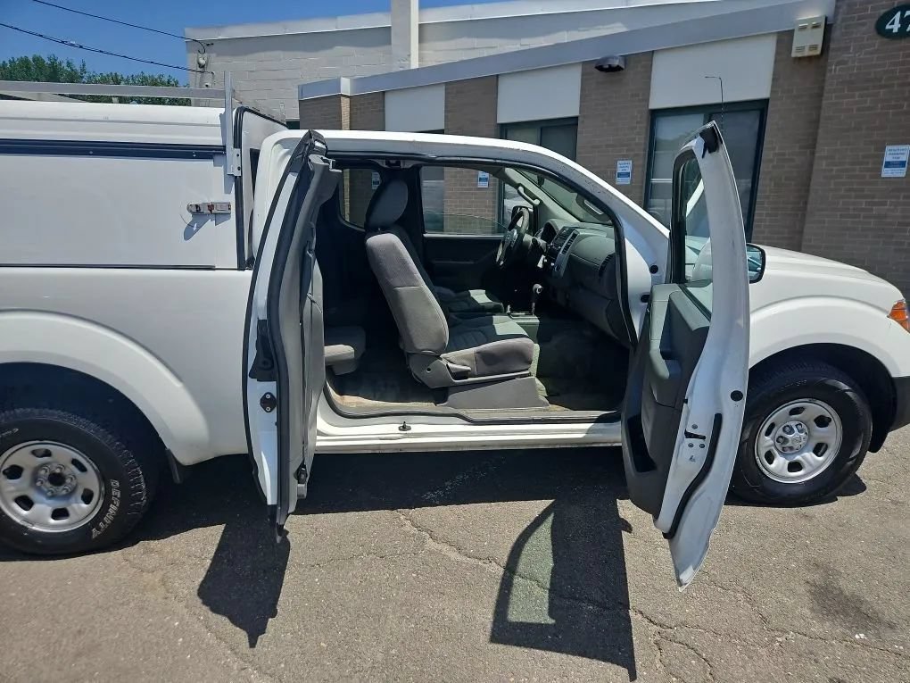 Used 2016 Nissan Frontier S RWD image 8