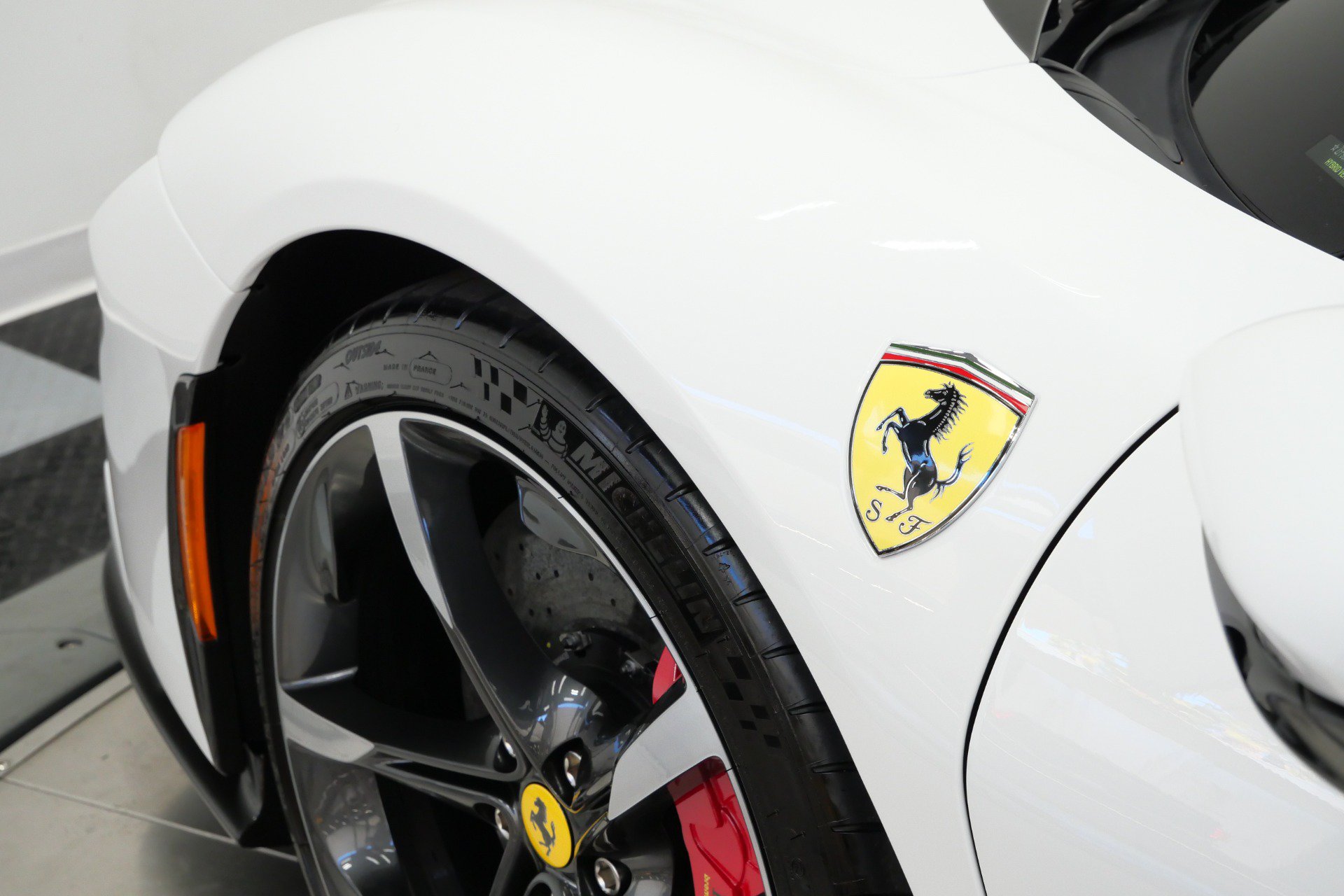 Used 2025 Ferrari SF90 Spider AWD/4WD image 63