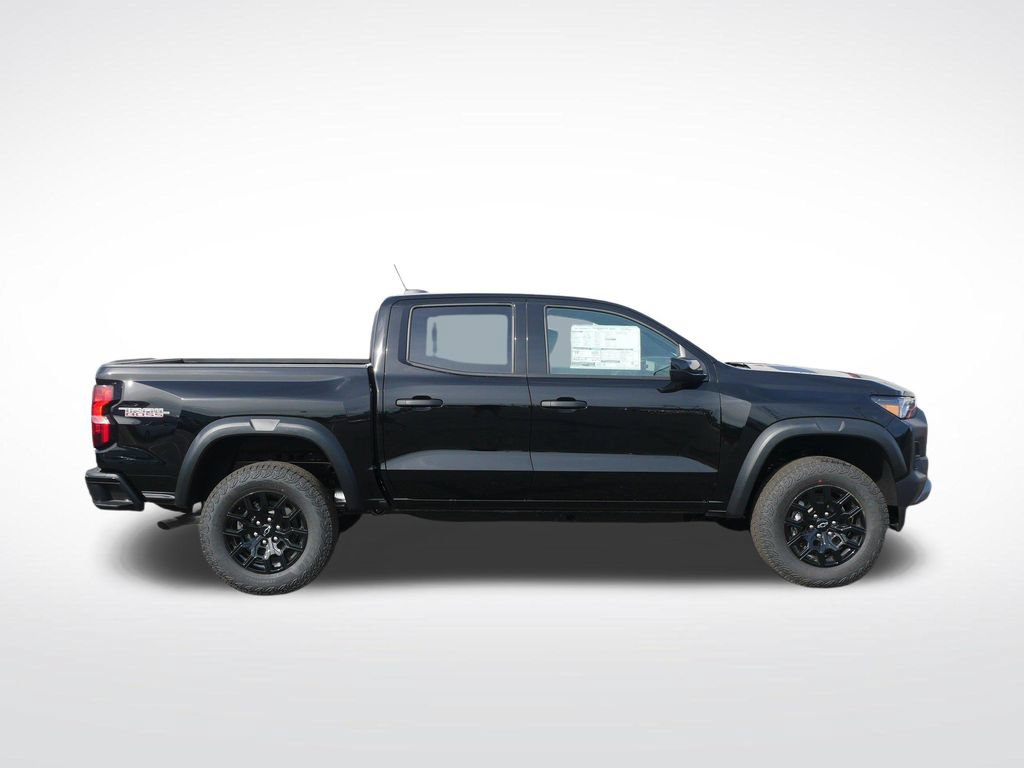 New 2026 Chevrolet Colorado Trail Boss AWD/4WD image 2