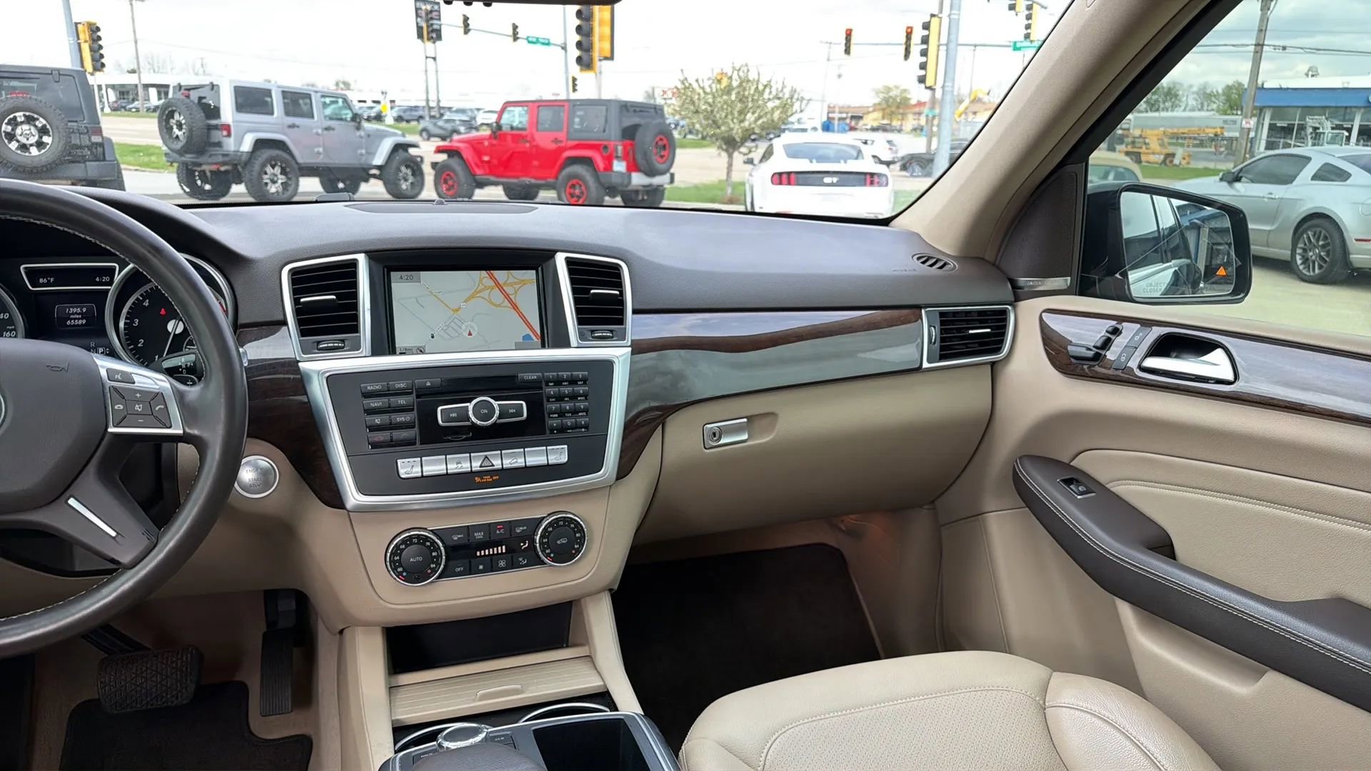 Used 2015 Mercedes-Benz ML 350 4MATIC image 57