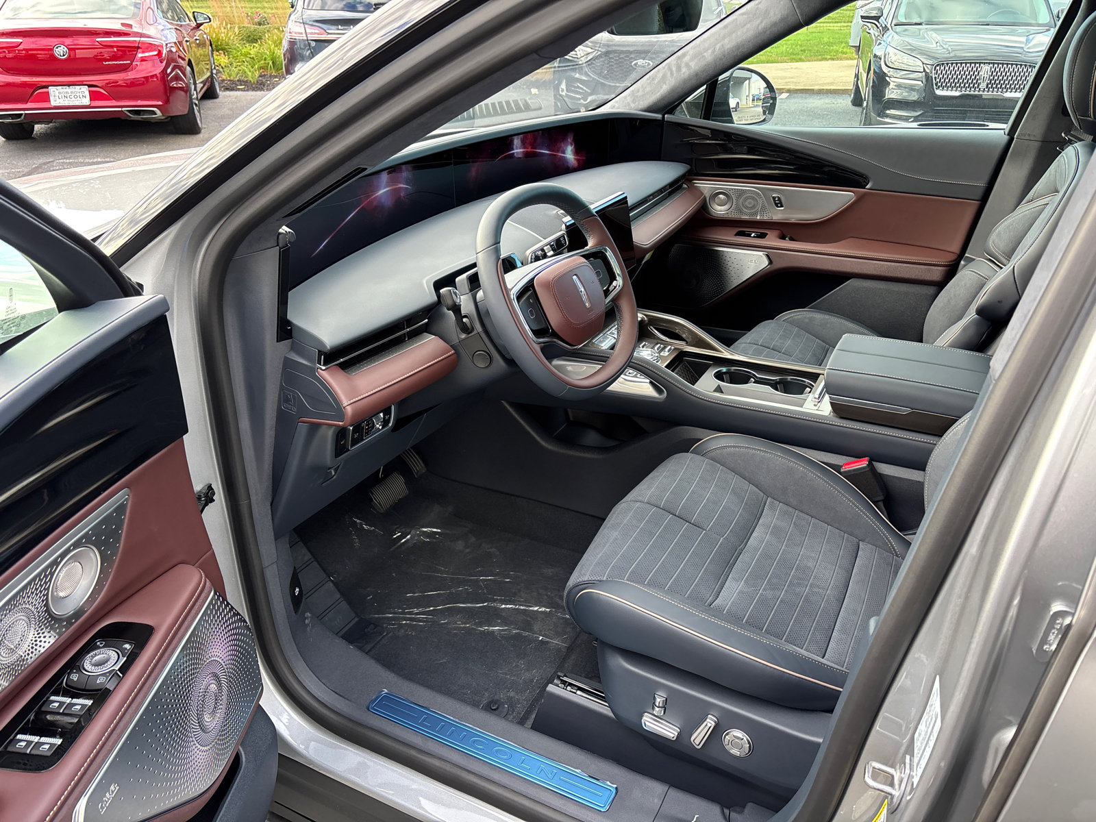 New 2026 Lincoln Nautilus Black Label w/ Jet Appearance Package image 26