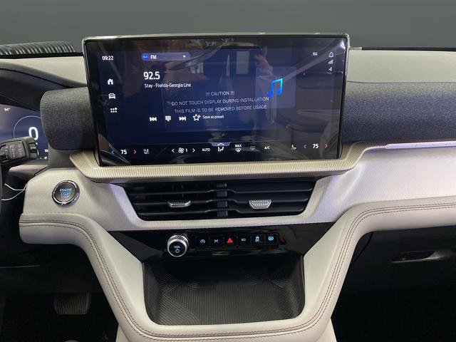 New 2026 Ford Explorer Active w/ Active Comfort Package image 7