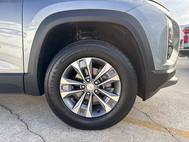 Used 2026 Chevrolet Equinox LT FWD image 7