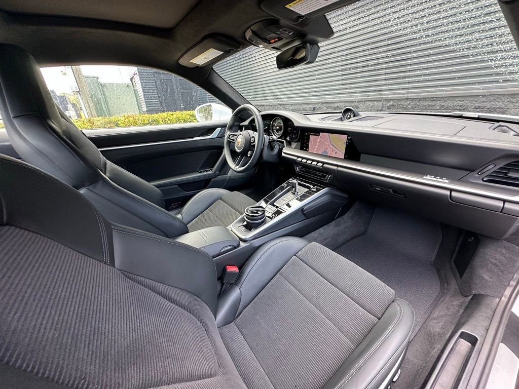 Certified 2025 Porsche 911 Turbo S AWD/4WD image 39