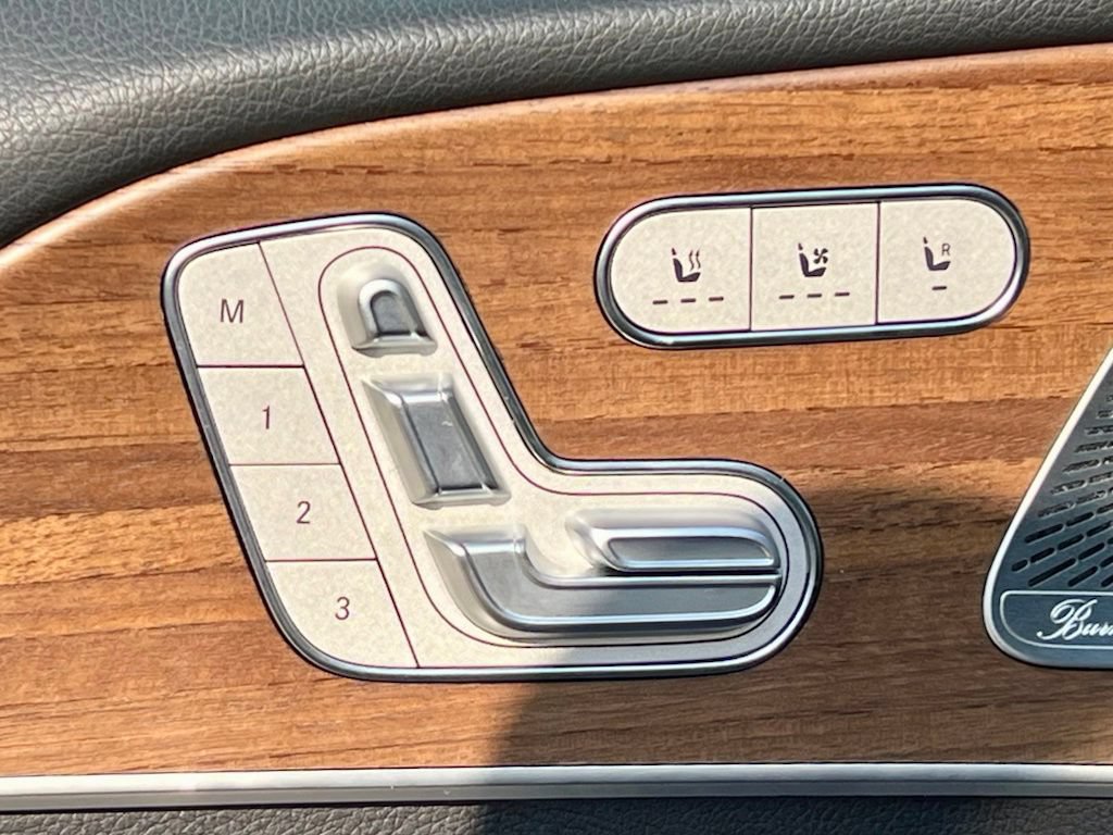 Certified 2025 Mercedes-Benz GLS 450 4MATIC image 33