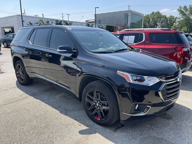 Used 2019 Chevrolet Traverse Premier w/ Redline Edition AWD/4WD image 14