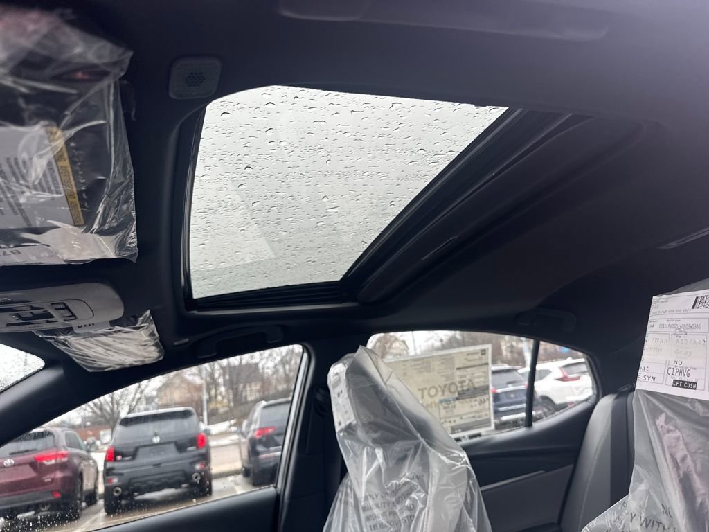 New 2026 Toyota Camry SE image 19