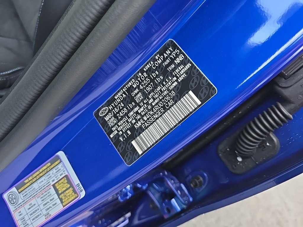 Certified 2024 Hyundai Elantra N image 37