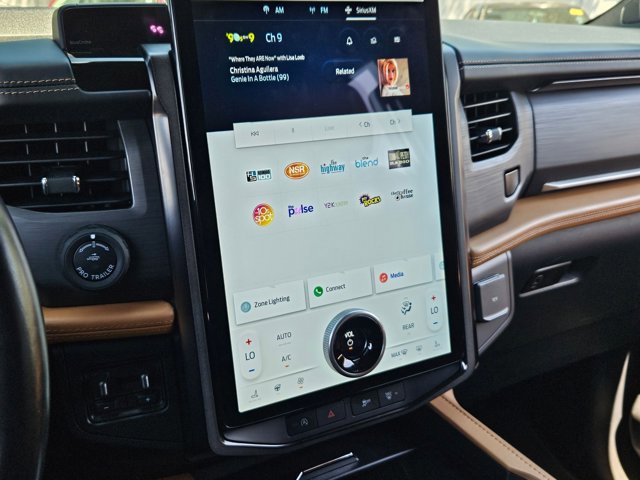 Certified 2023 Ford Expedition Platinum image 11