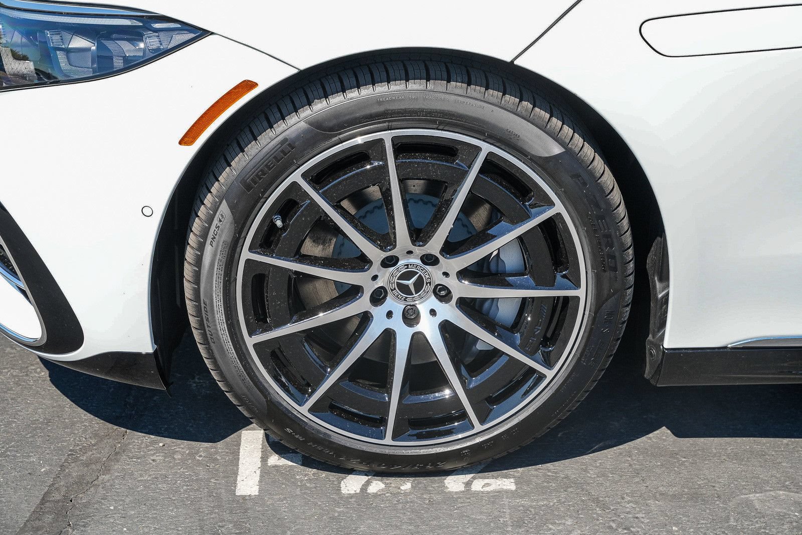 New 2026 Mercedes-Benz EQS 450+ 4MATIC Sedan image 9