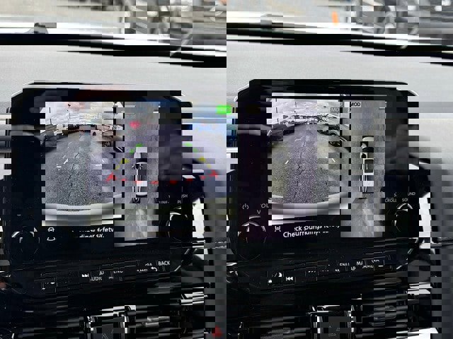 New 2025 Nissan Pathfinder SL image 37