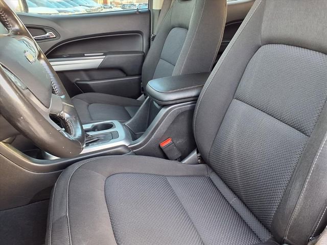 Certified 2022 Chevrolet Colorado LT w/ LT Convenience Package image 3