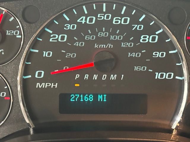 Used 2024 Chevrolet Express 2500 w/ Driver Convenience Package image 18