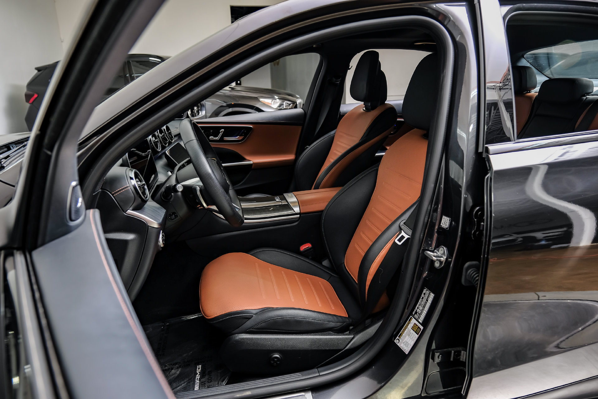 Used 2024 Mercedes-Benz C 300 4MATIC Sedan image 39