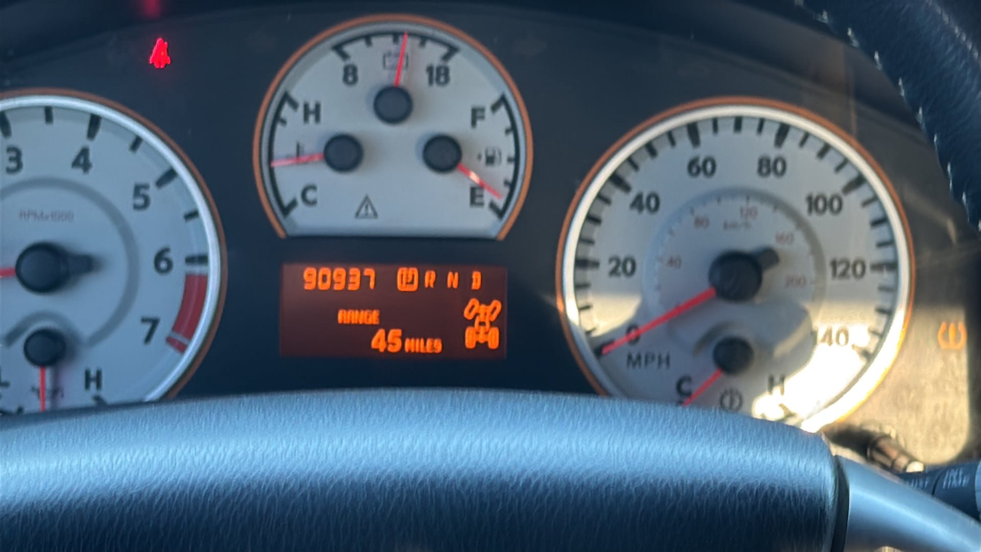 Used 2015 Nissan Titan PRO-4X AWD/4WD image 30