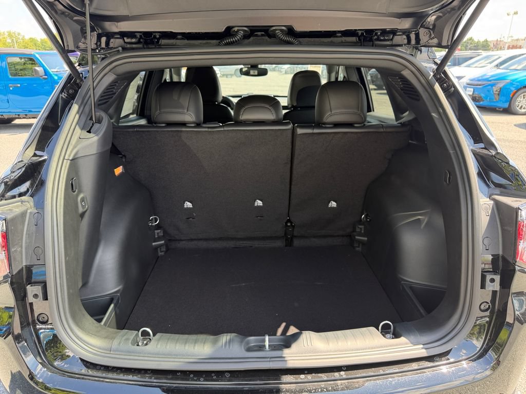 New 2026 Jeep Compass Latitude AWD/4WD image 16
