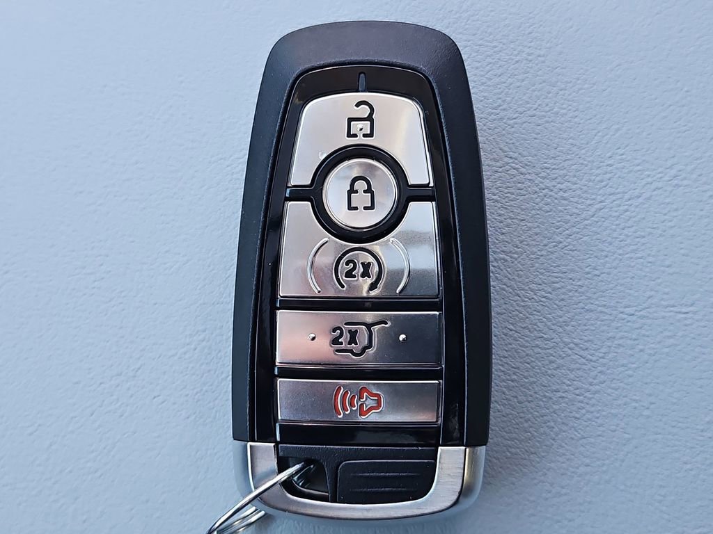 Used 2026 Ford Explorer Platinum w/ LUX Leather Package image 41