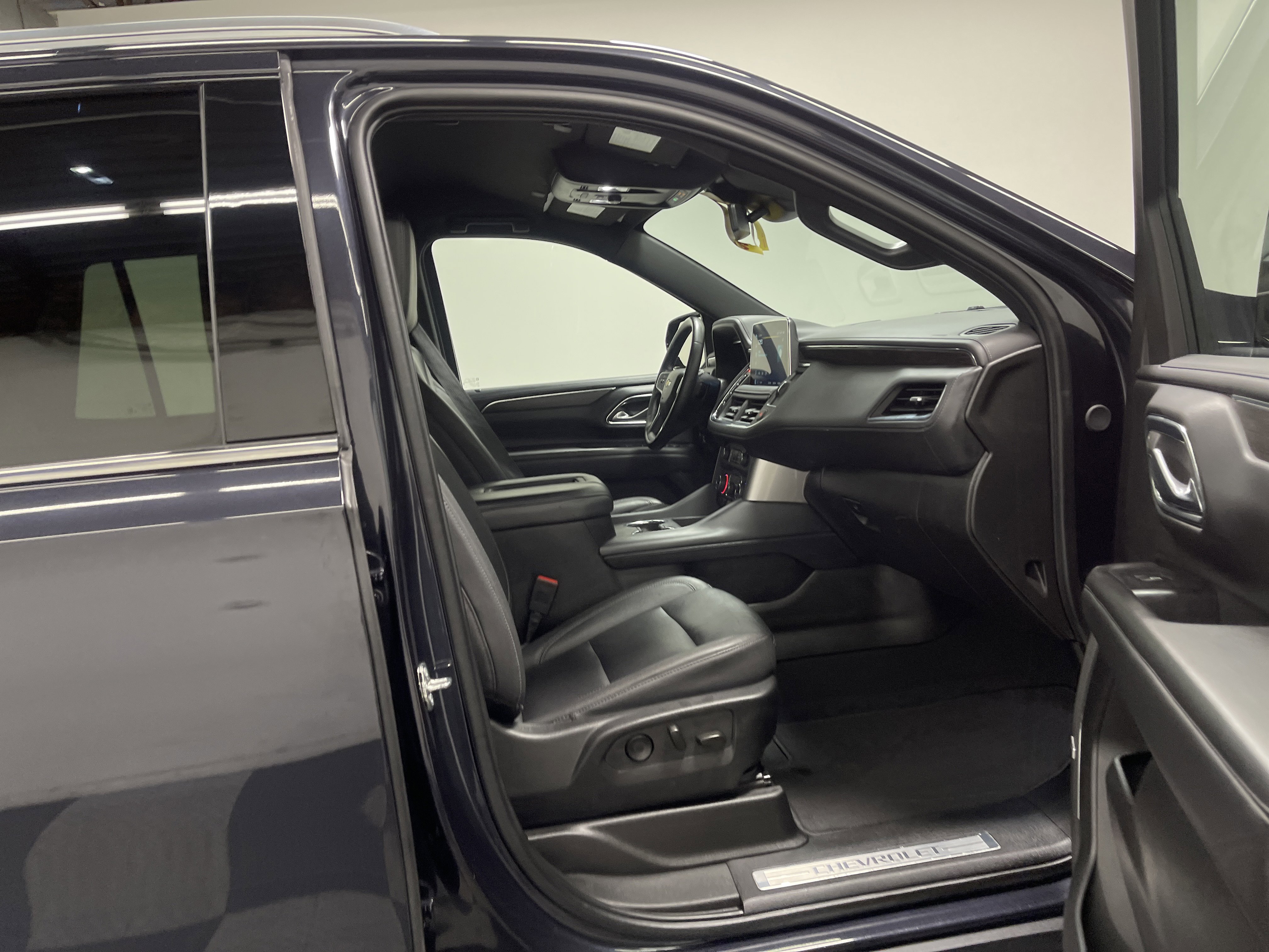 Used 2024 Chevrolet Tahoe LT image 26