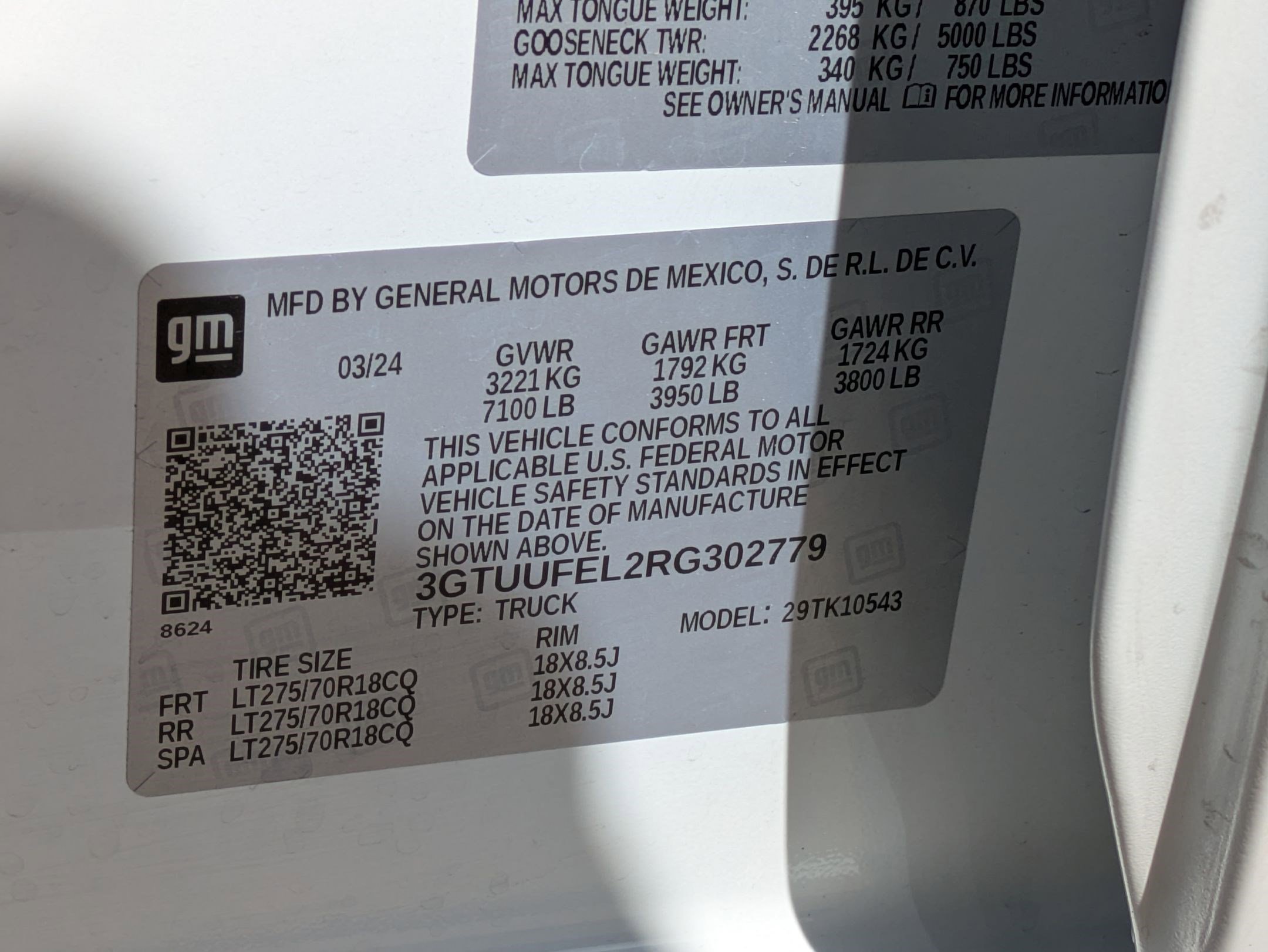 Certified 2024 GMC Sierra 1500 AT4X w/ AT4X AEV Edition image 34