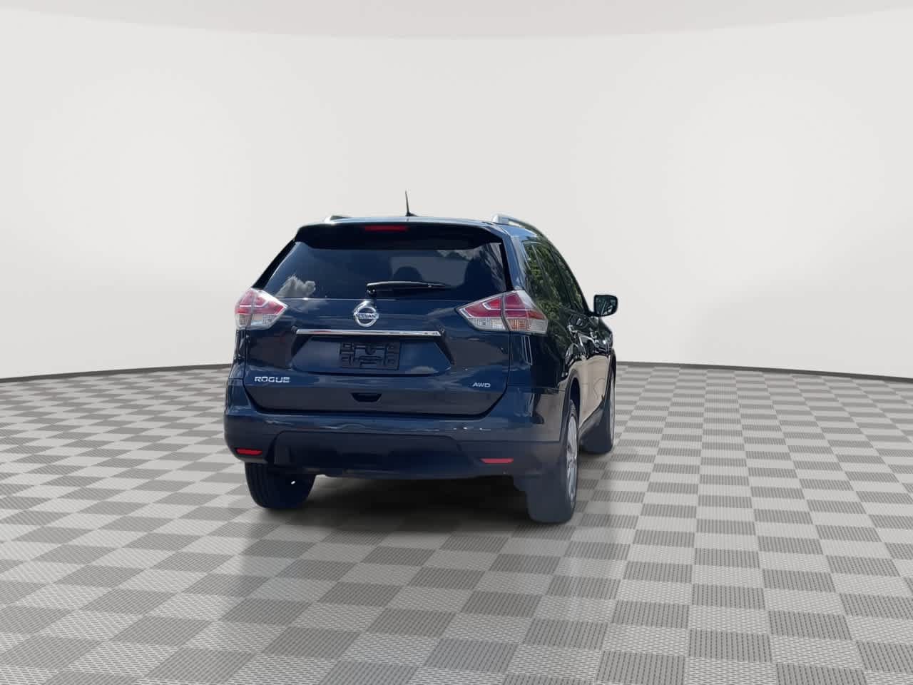 Used 2016 Nissan Rogue S w/ Appearance Package AWD/4WD image 8