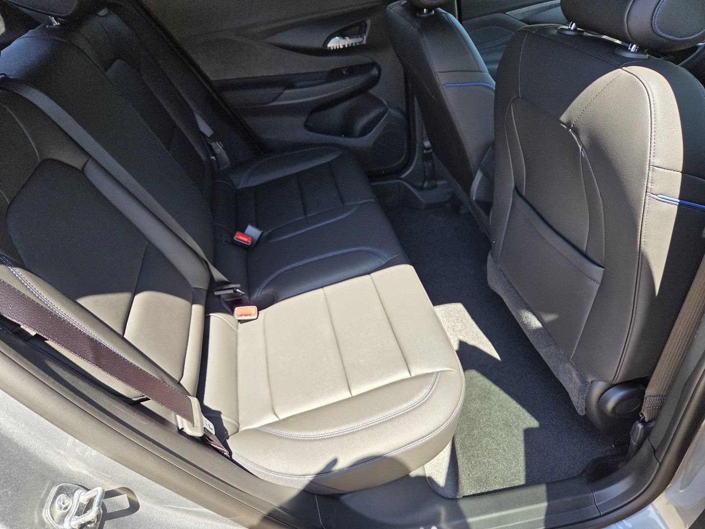 New 2026 Buick Envista Sport Touring w/ Convenience I Package FWD image 21