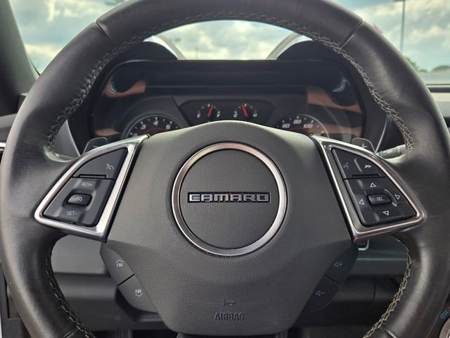 Used 2023 Chevrolet Camaro LT RWD image 21