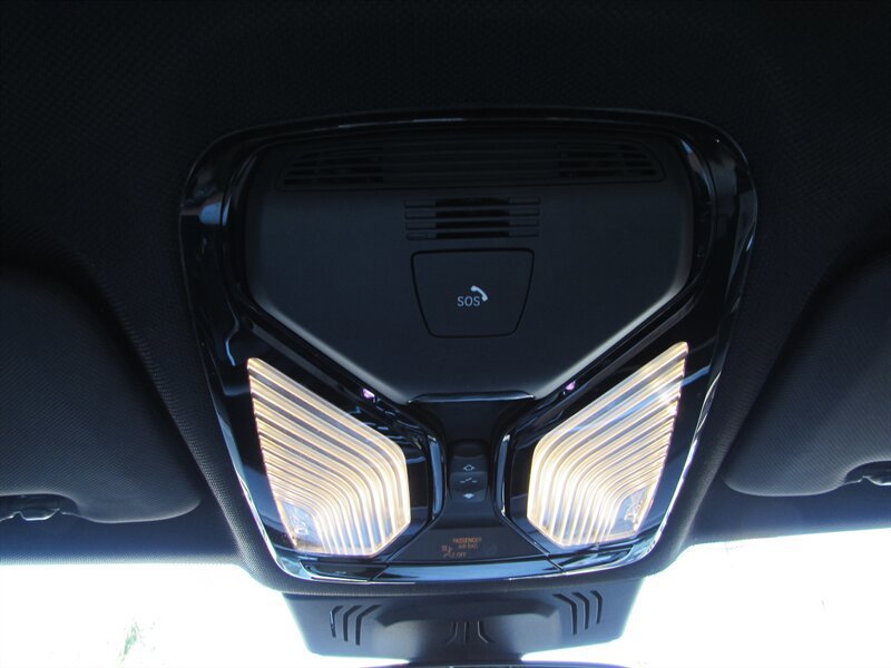 Used 2020 BMW X5 xDrive40i w/ Premium Package AWD/4WD image 24