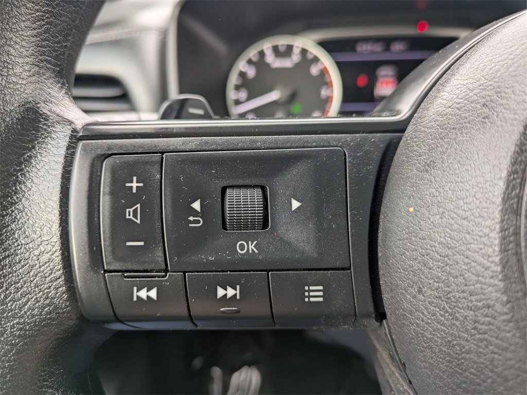 Used 2024 Nissan Rogue SV image 21