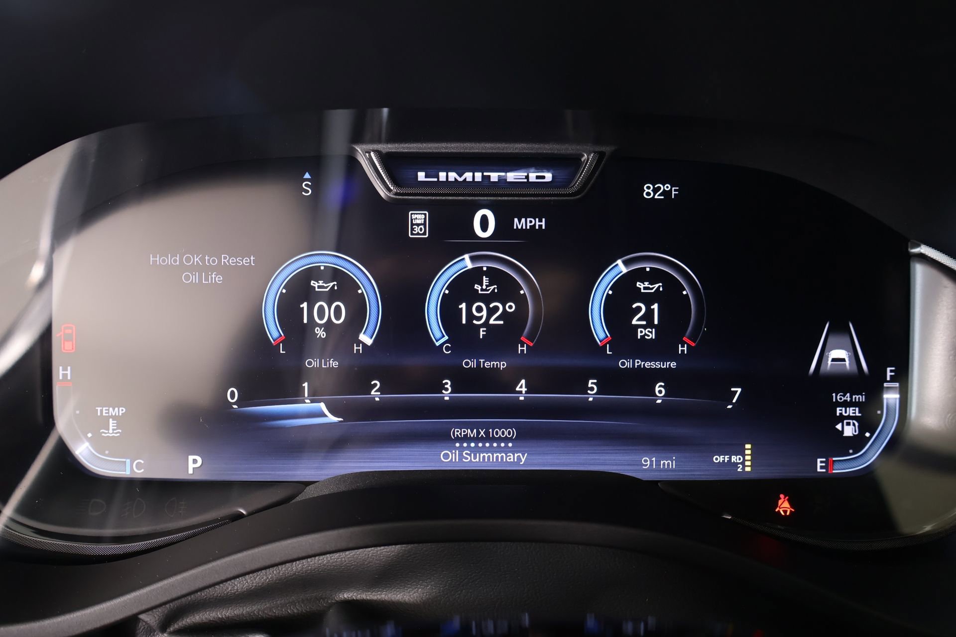 Used 2025 RAM 1500 Limited AWD/4WD image 4