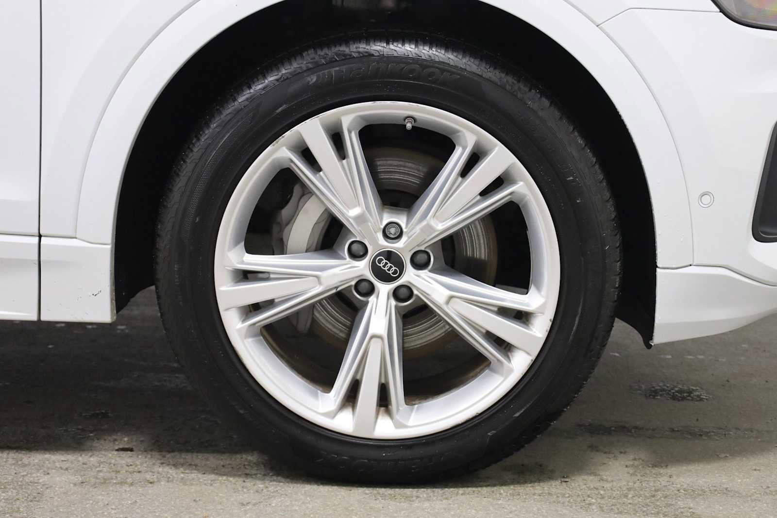 Certified 2023 Audi Q8 Premium Plus w/ Premium Plus Package image 12