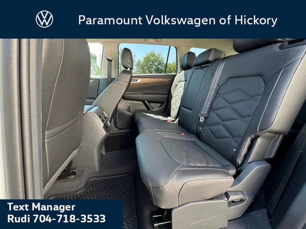 New 2026 Volkswagen Atlas SE image 15
