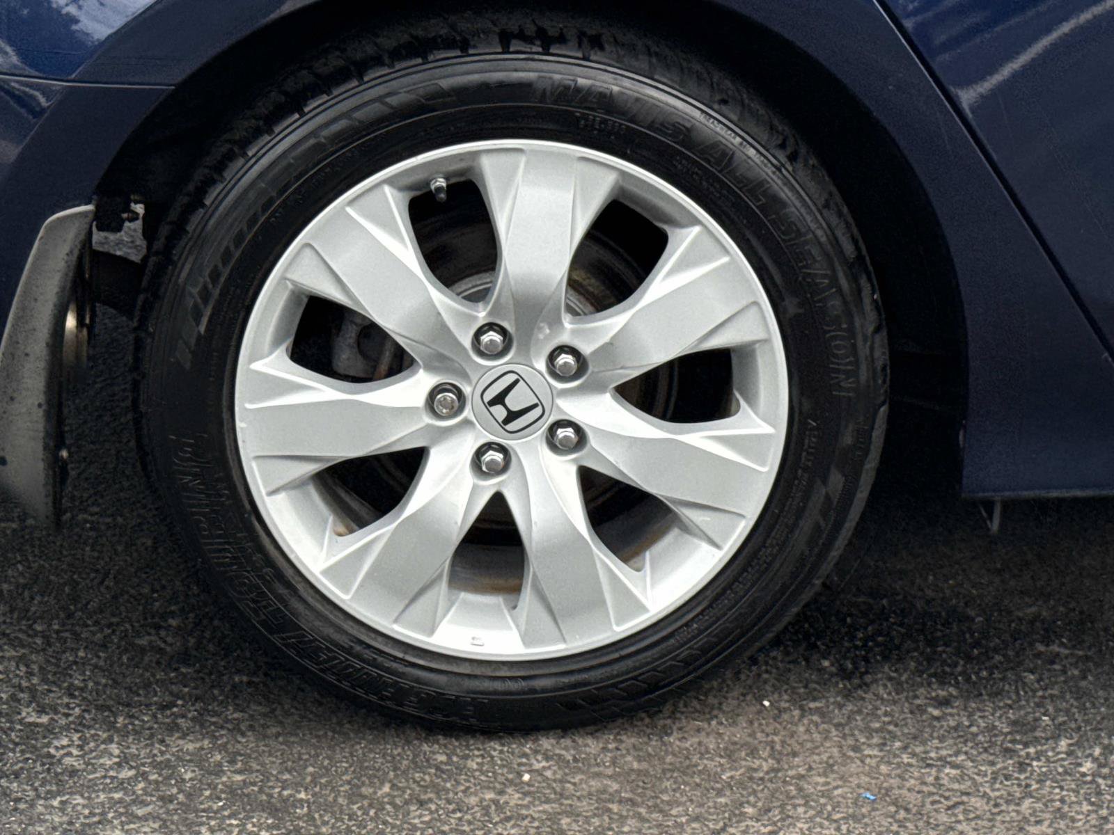 Used 2009 Honda Accord EX image 23