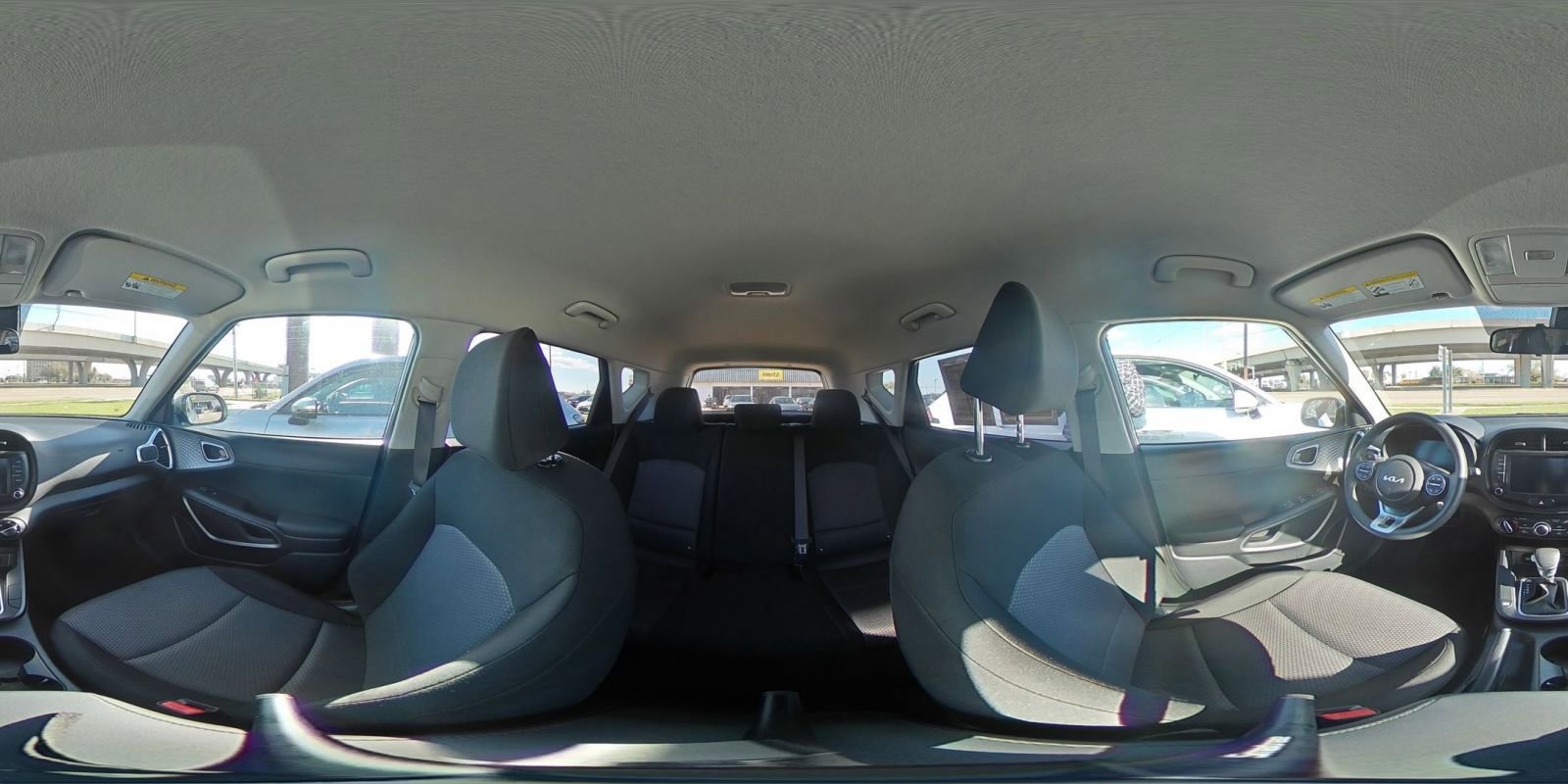 Used 2025 Kia Soul LX w/ LX Technology Package image 35