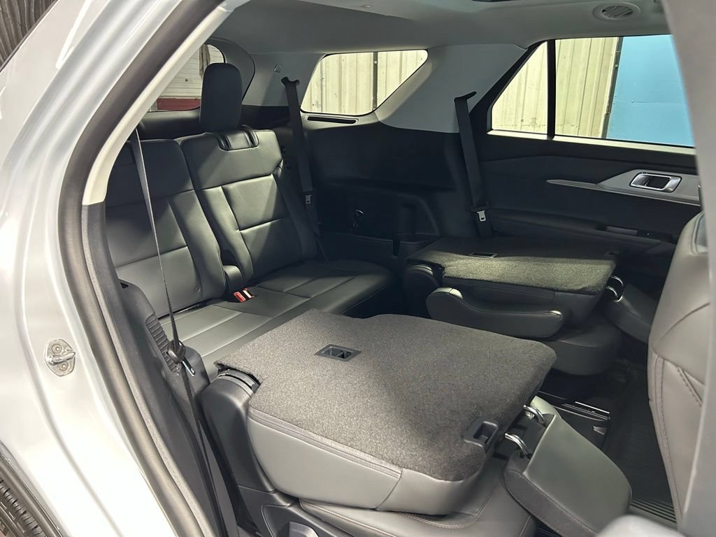 New 2026 Ford Explorer Active w/ Active Comfort Package AWD/4WD image 47