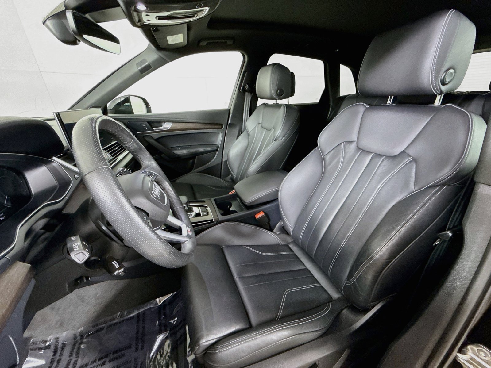 Certified 2024 Audi Q5 e Premium Plus AWD/4WD image 5