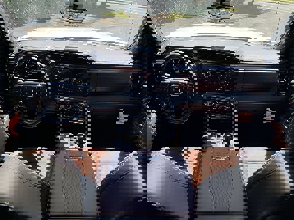 New 2025 GMC Sierra 3500 Denali Ultimate image 21