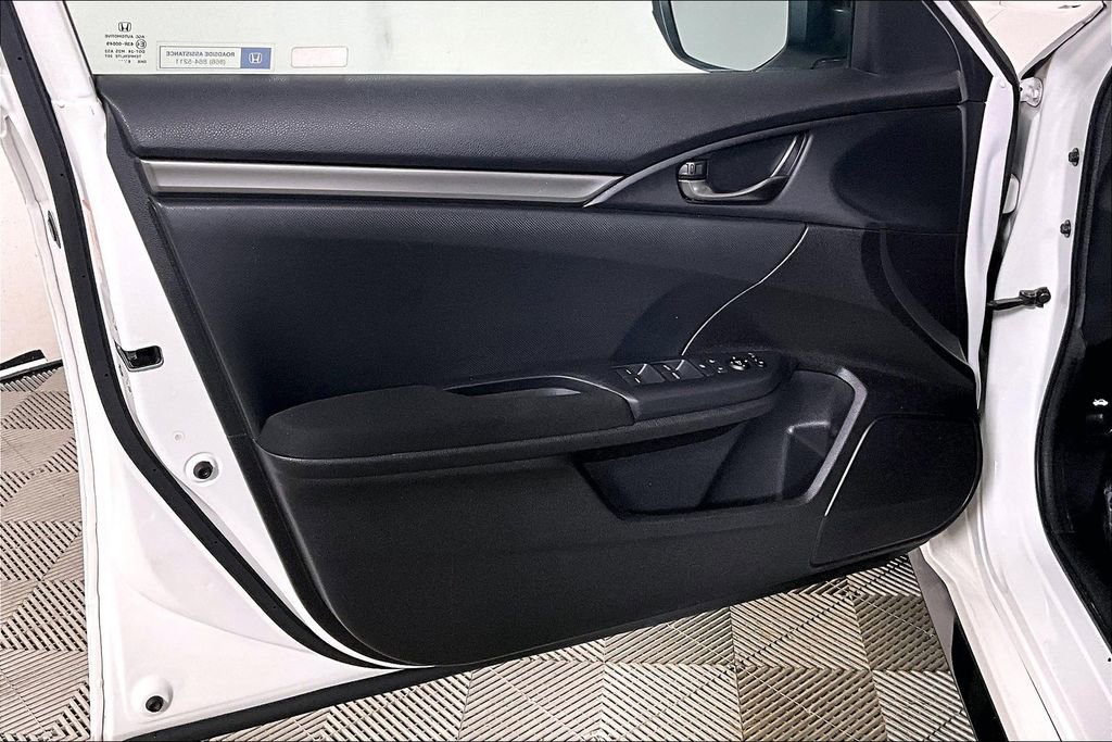 Used 2017 Honda Civic Sport image 23