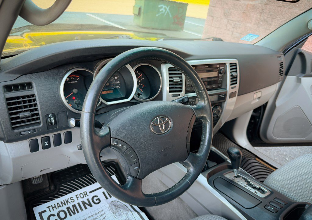 Used 2007 Toyota 4Runner Sport AWD/4WD image 17