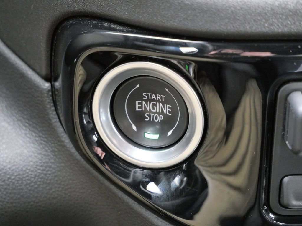 Used 2024 GMC Sierra 1500 Elevation w/ Preferred Package image 42