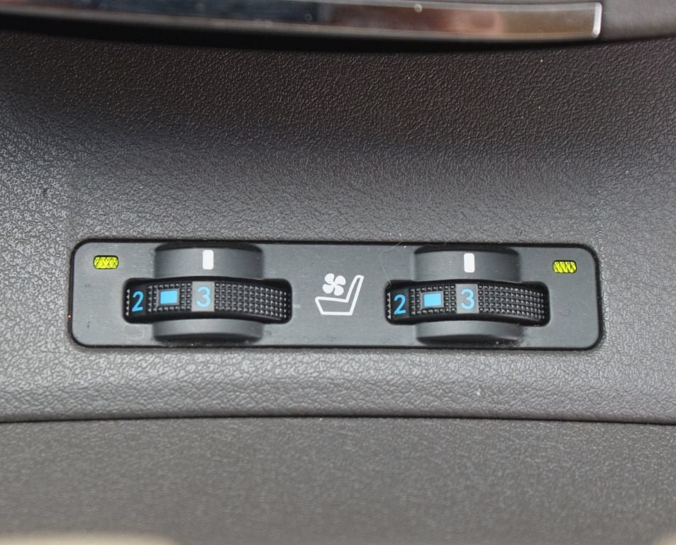 Used 2009 Lexus ES 350 w/ Premium Pkg Plus FWD image 9