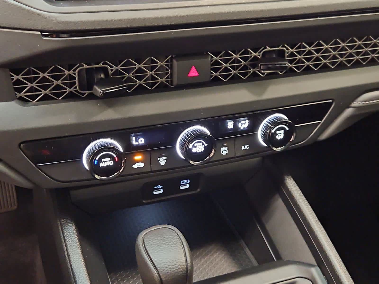 Certified 2024 Honda Accord LX image 28